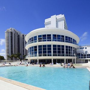 New Point Miami Beach Apartments